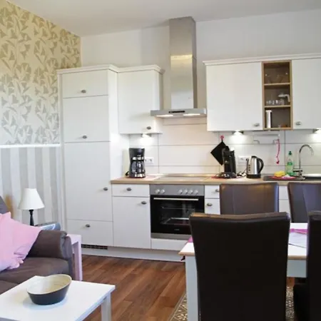 Amke Apartment *
